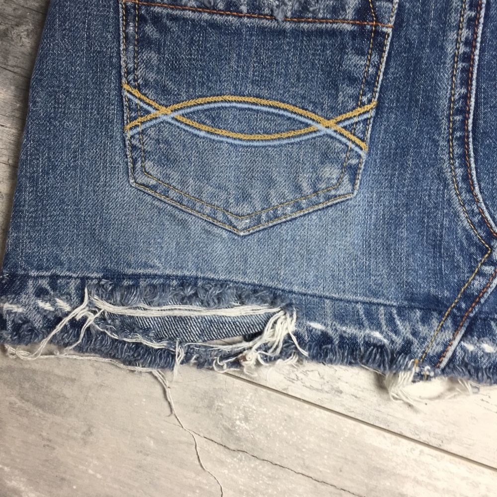 Destroyed Ripped Frayed Edge Hem Denim Jean Skirt - Picture 5 of 7